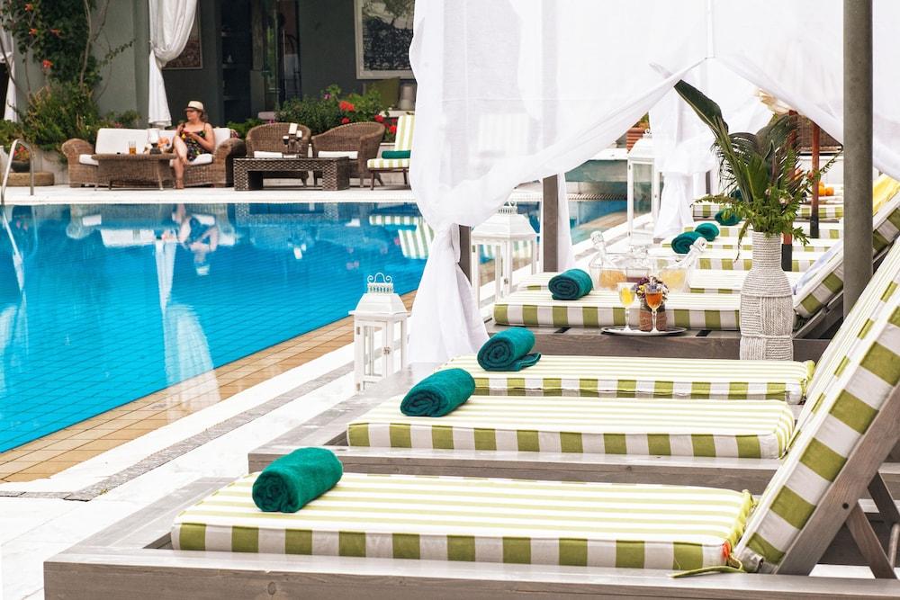 游泳池艺术酒店，菲莲酒店及度假村 斯基亚索斯镇 外观 照片